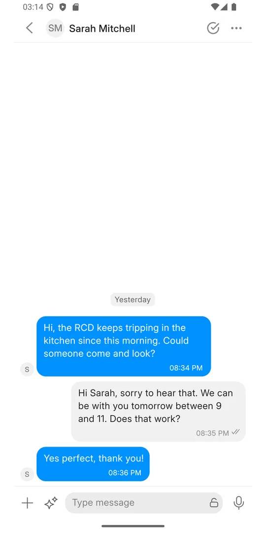 A WhatsApp conversation in Dynamik Messenger, where a customer books an electrician visit
